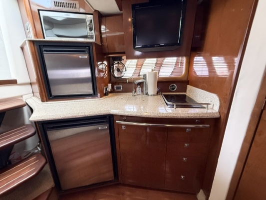 38ft Sea Ray Yacht For Sale