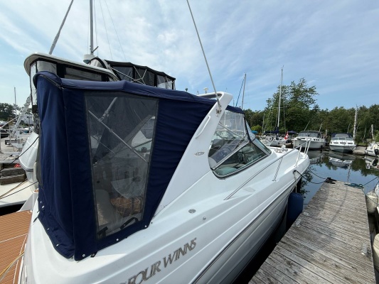 32ft Four Winns Yacht For Sale
