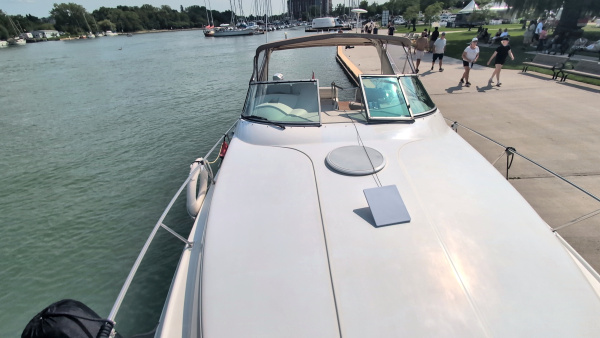 33ft Cruisers Yachts Yacht For Sale