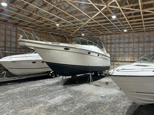 37ft Maxum Yacht For Sale