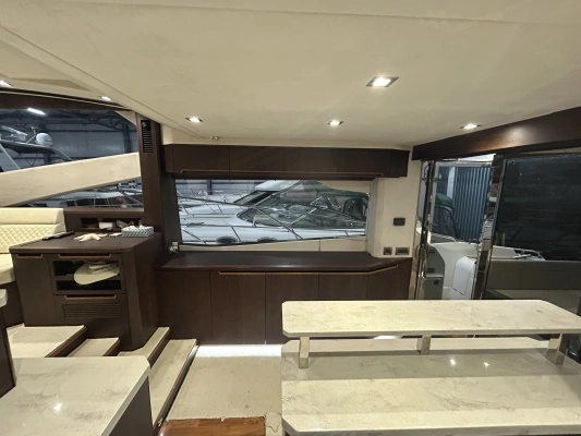 Galeon 560 Sky Yacht For Sale