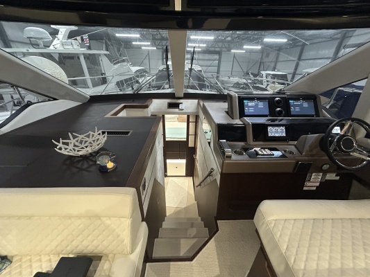 56ft Galeon Yacht For Sale