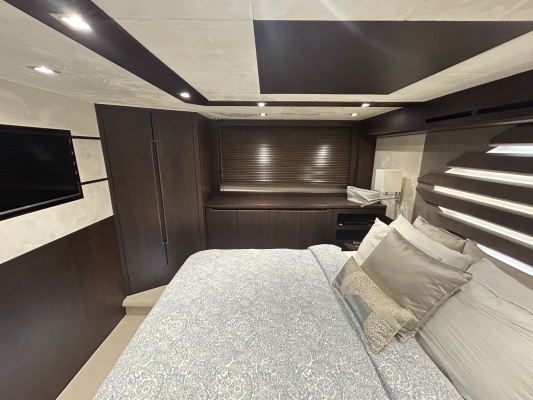 56ft Galeon Yacht For Sale