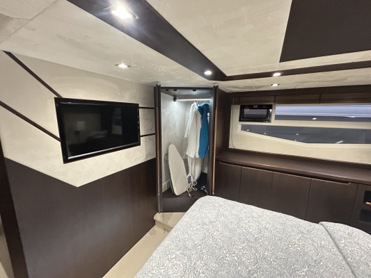 56ft Galeon Yacht For Sale