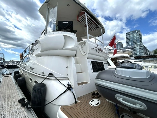 Cruisers Yachts 455  Express Motoryacht Yacht For Sale