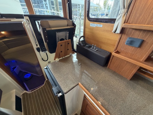 31ft Ranger Tugs Yacht For Sale