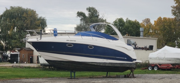 29ft Chaparral Yacht For Sale