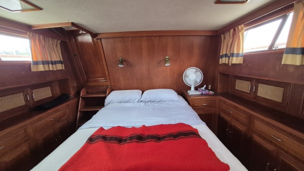38ft Ocean Alexander Yacht For Sale