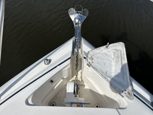 32ft Rinker Yacht For Sale