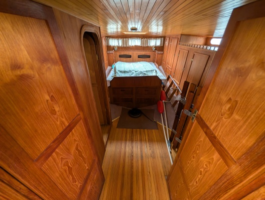 48ft Bruce Roberts Yacht For Sale