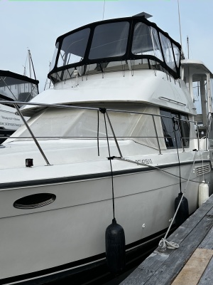 39ft Carver Yacht For Sale
