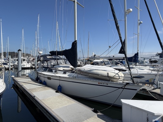 1990 Hunter Legend 37.5
