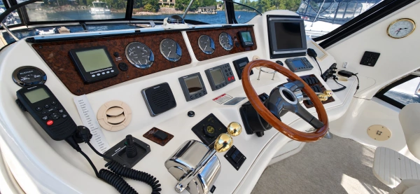 Sea Ray 480 Sedan Bridge Yacht For Sale
