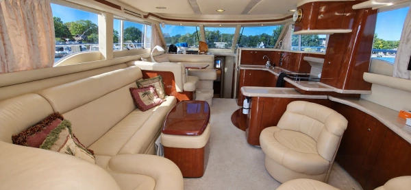 Sea Ray 480 Sedan Bridge Yacht For Sale