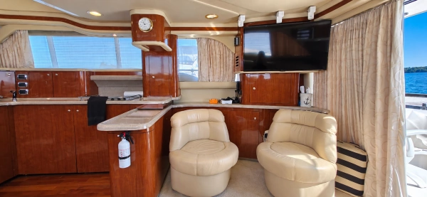 Sea Ray 480 Sedan Bridge Yacht For Sale