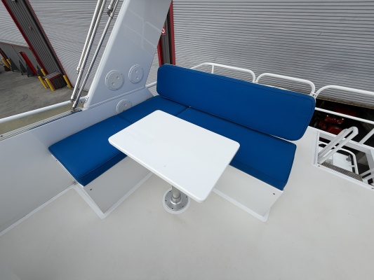 33ft Custom Yacht For Sale