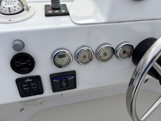 33ft Custom Yacht For Sale