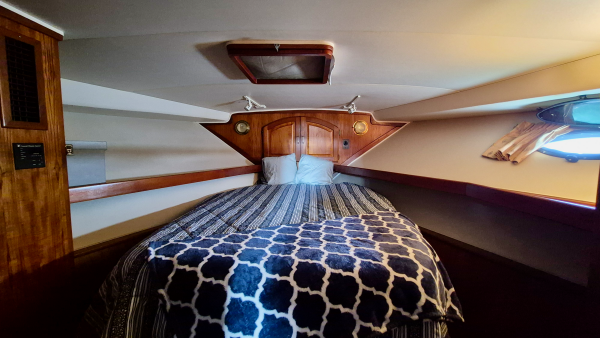 1989Carver 48 ft 48 Californian