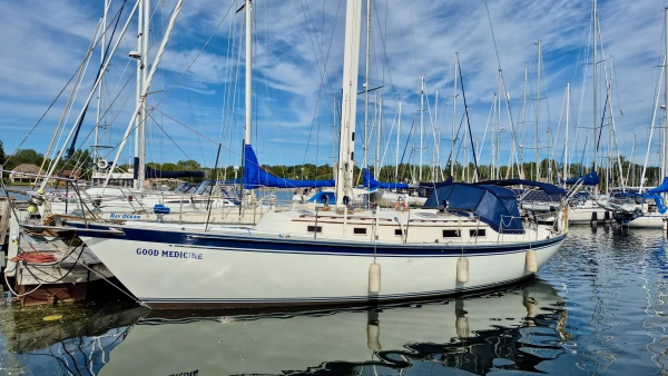 42-ft-Niagara-1986-42- Kingston Ontario Canada  yacht for sale