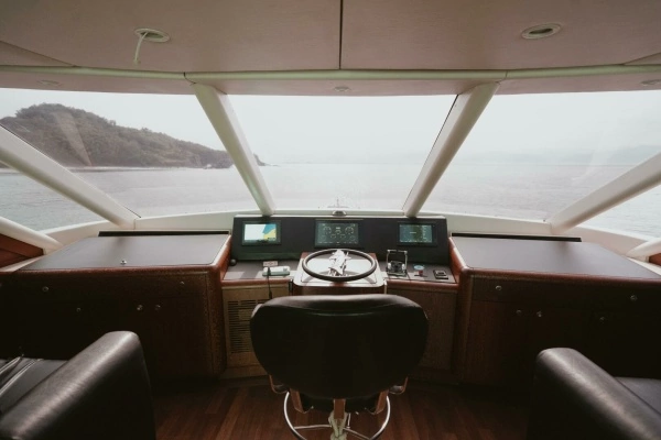 Photo of the 1996 Oceanfast 87 Enclosed Bridge Sportfish "Aussie Rules"