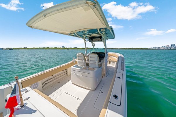 Re Powered 29ft Chris Craft Yacht For Sale