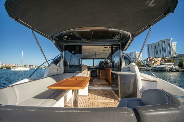 SEA LICIOUS 48ft Princess Yacht For Sale
