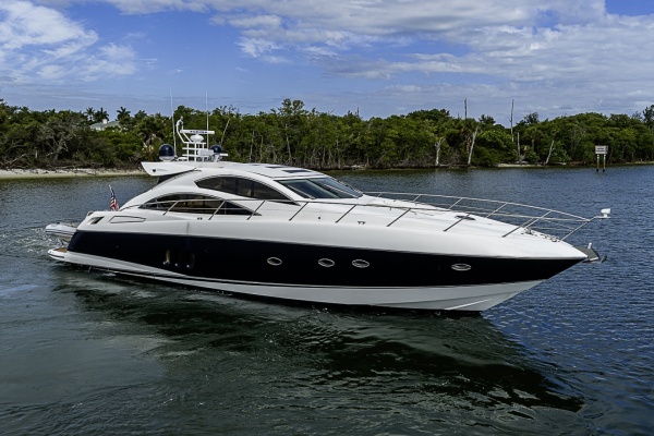 Sunseeker 62 EAGLE II - Exterior