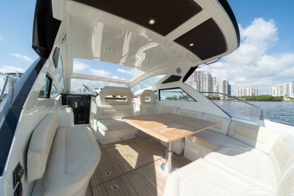 TIS THE SEASUN 40ft Beneteau Yacht For Sale