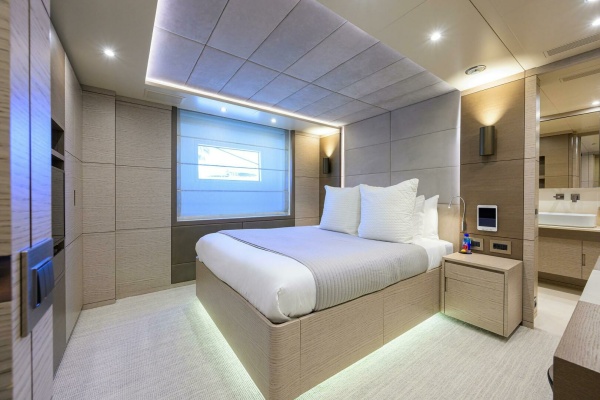 132ft Benetti Yacht For Sale