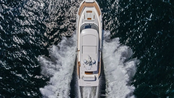 2025 Tiara Yachts 60