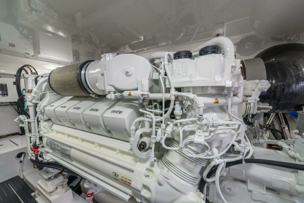 2025 Viking 58