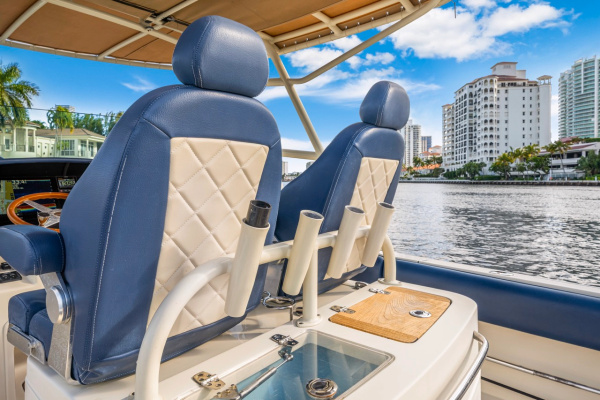29ft Chris Craft Yacht For Sale