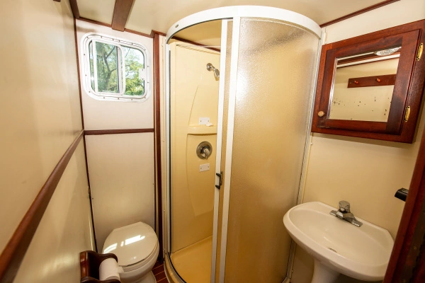 2003 Trawler 36