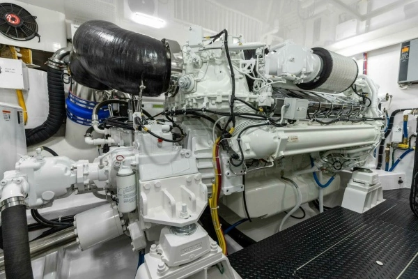 2026 Viking 82