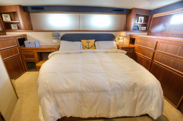 Hatteras 56 Motor Yacht Yacht For Sale