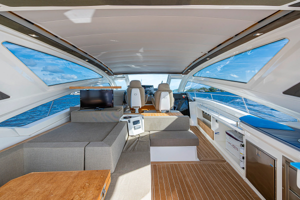 DOMINUS 56ft Cranchi Yacht For Sale