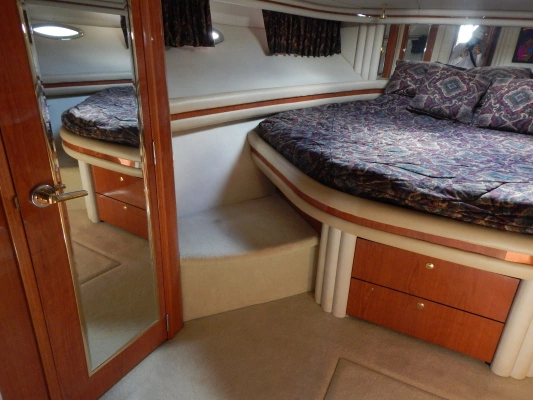 Sea Ray Sedan Bridge Yacht For Sale