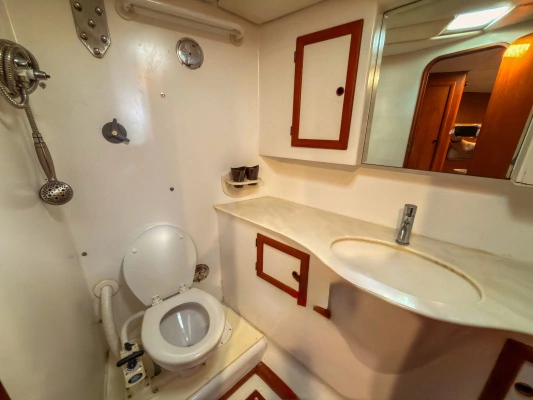 Southern Wind Bruce Farr Fast 72 Yacht For Sale