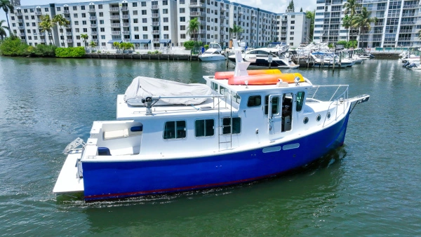 2003 Trawler 36