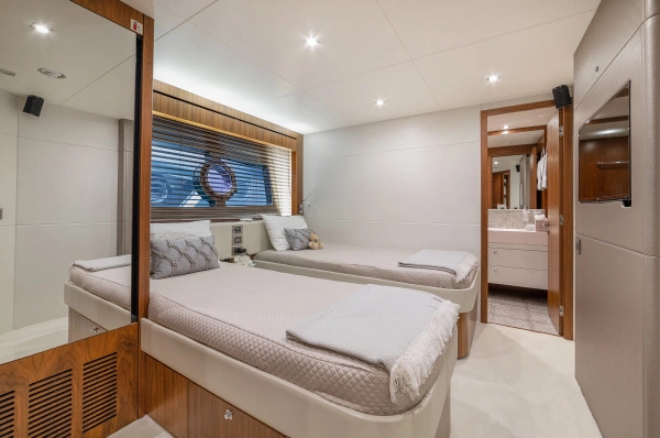 Sunseeker 28 Metre Yacht Yacht For Sale