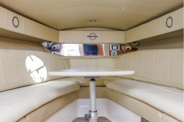 38ft Fountain Yacht For Sale