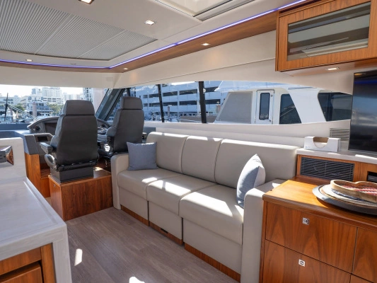 2023 Riviera 60