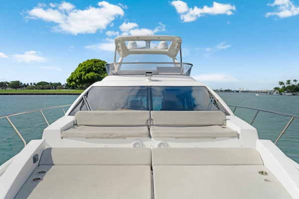 2017 Azimut 50