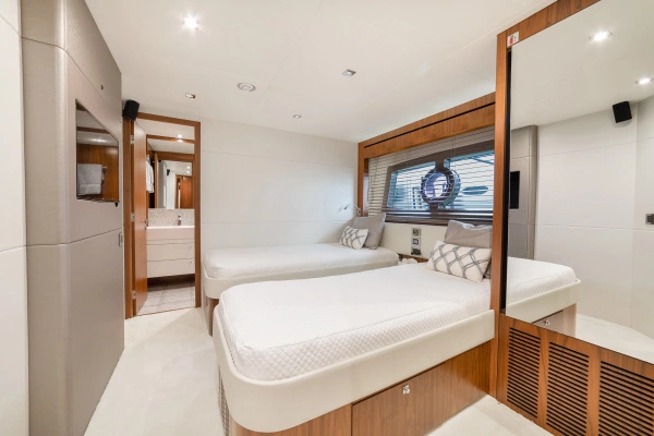 Sunseeker 28 Metre Yacht Yacht For Sale