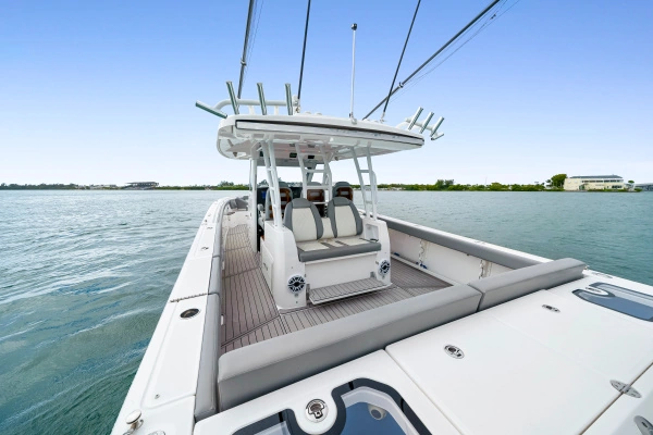 2023 Everglades 39