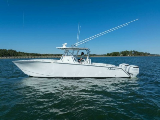 Reel Escape 38ft SeaHunter Yacht For Sale