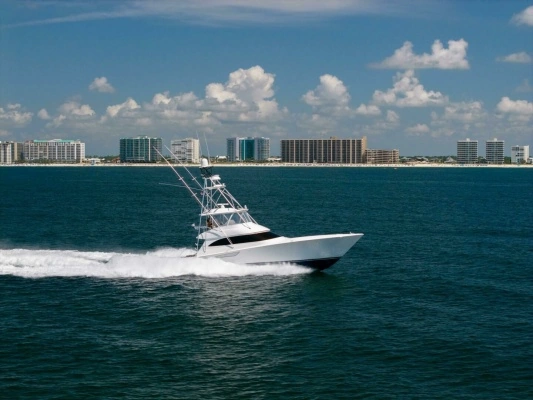 2018 Viking 62