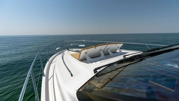 2011 Princess 64