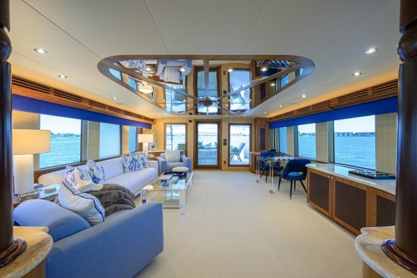 MAGIC 100ft Hatteras Yacht For Sale