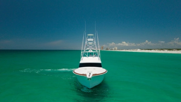 2010 Hatteras 60